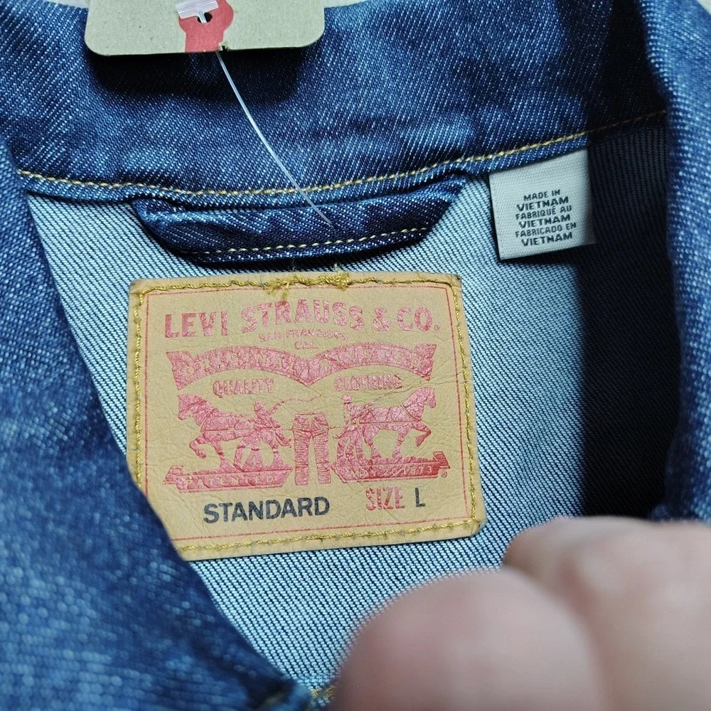 Levis classic levi